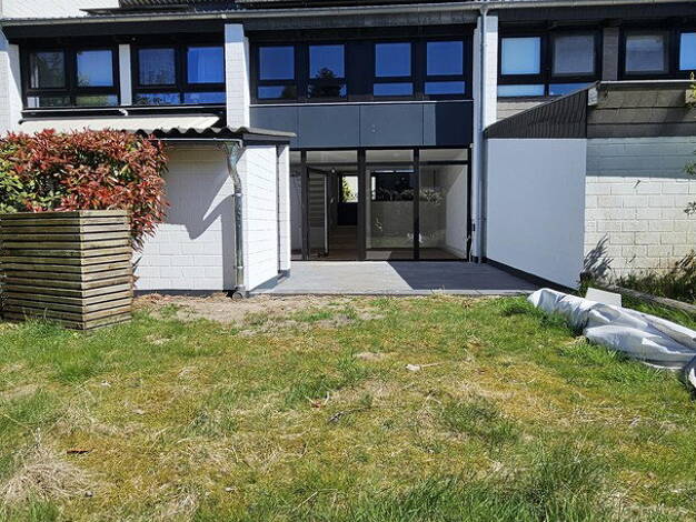 Reihenmittelhaus zur Miete 1.400 € 4 Zimmer 105 m² 140 m² Grundstück Deichhorst Delmenhorst 27753