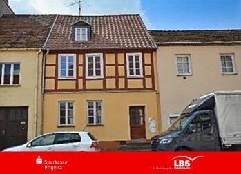 Einfamilienhaus zum Kauf 45.000 € 3 Zimmer 120 m²<br/>Wohnfläche 95 m²<br/>Grundstück ab sofort<br/>Verfügbarkeit Pritzwalk Pritzwalk 16928