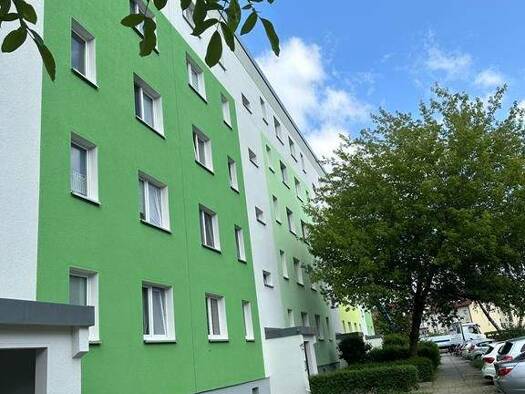 Wohnung zur Miete 235 € 1 Zimmer 31,9 m² 2. Geschoss frei ab 01.02.2026 Willi-Budich-Straße 44 Schmellwitz Cottbus 03044