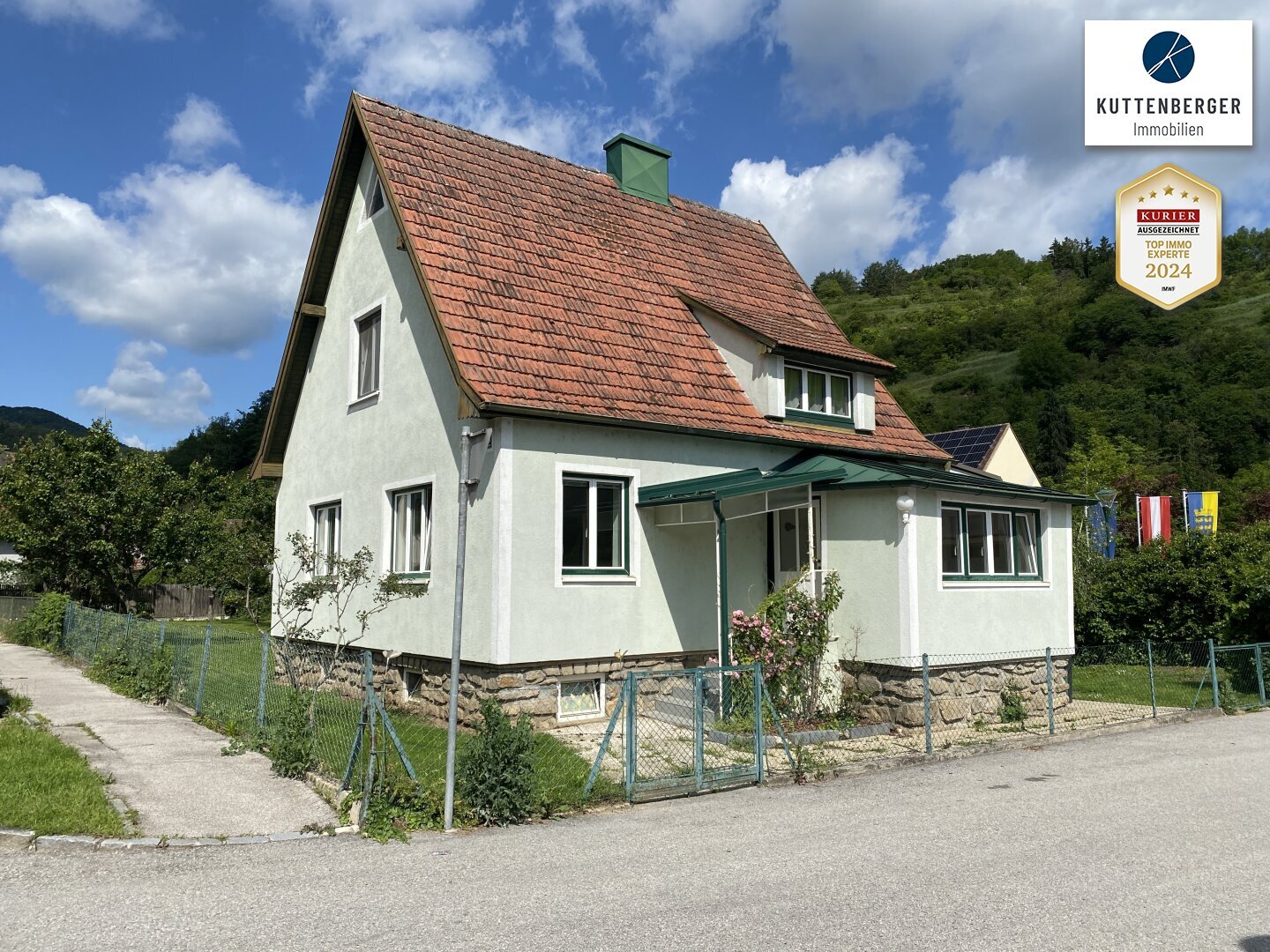 Einfamilienhaus zur Miete 1.350 € 3,5 Zimmer 104,6 m²<br/>Wohnfläche 400 m²<br/>Grundstück Senftenberg 3541