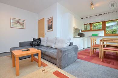 Wohnung zur Miete Wohnen auf Zeit 560 € 2 Zimmer 46 m² frei ab 16.07.2025 Wiernsheim Wiernsheim 75446