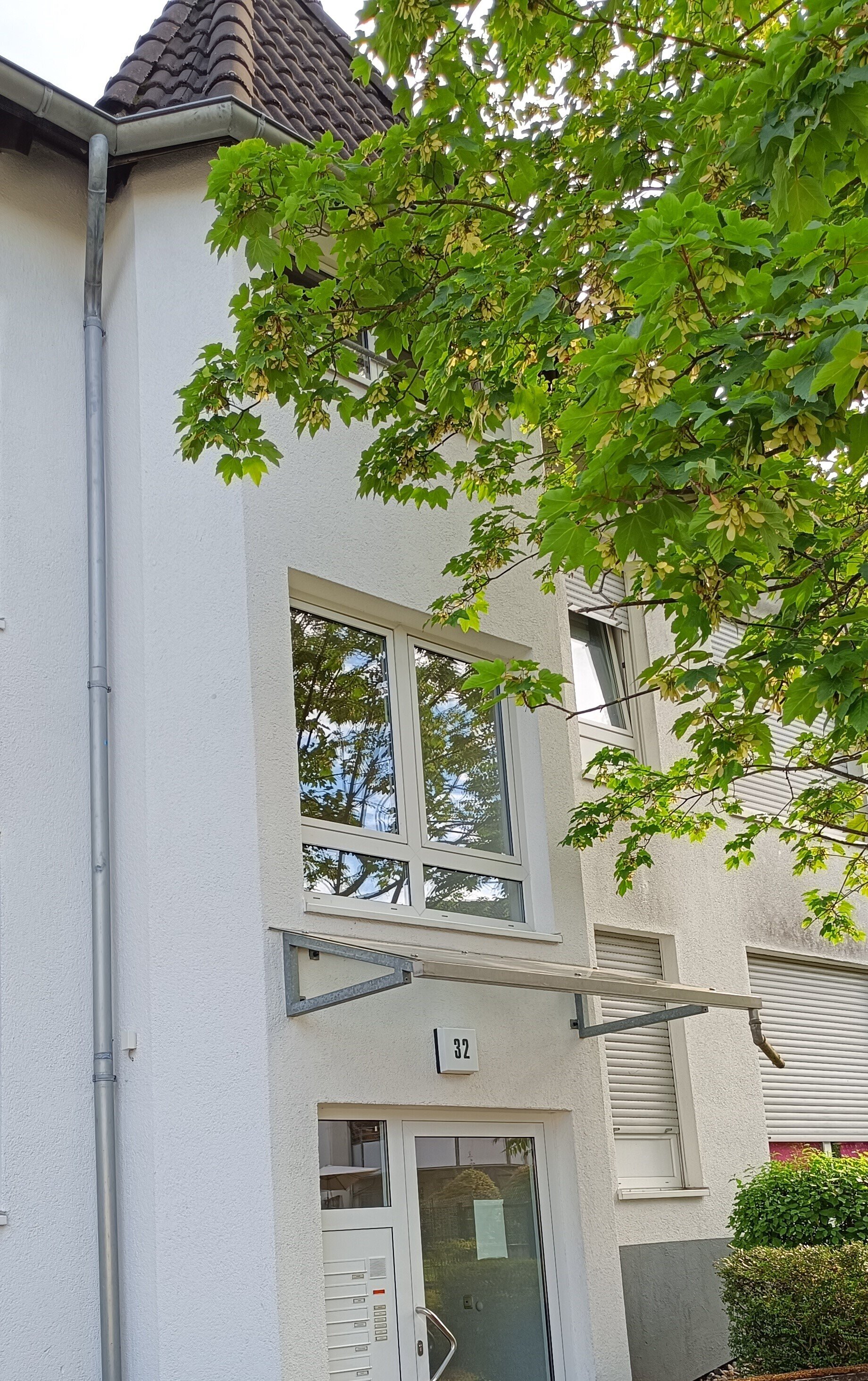 Wohnung zum Kauf provisionsfrei 355.000 € 3,5 Zimmer 78 m²<br/>Wohnfläche 1.<br/>Geschoss Griesheim Frankfurt am Main 65933