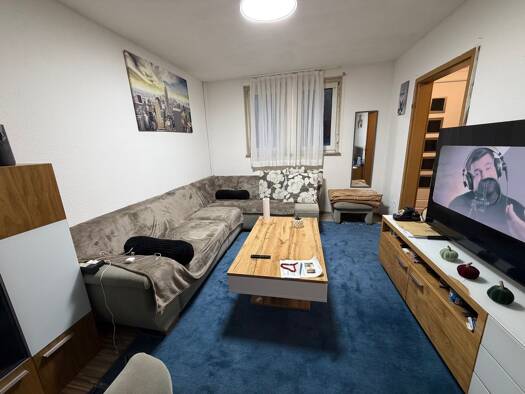 Mehrfamilienhaus zur Miete 500 € 1 Zimmer 32 m² frei ab sofort Mönchfeld Stuttgart 70378