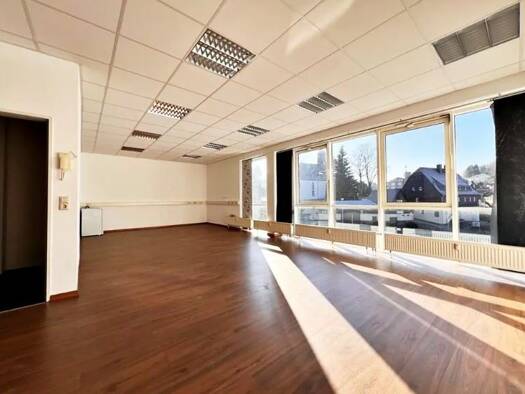 Bürofläche zur Miete provisionsfrei 144 € 1 Zimmer 48 m² Bürofläche Am Mahlteich 1 Jahnsdorf Jahnsdorf/Erzgeb. 09387