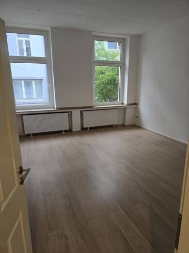 Wohnung zur Miete 490 € 2,5 Zimmer 66 m² Geschoss 1/1 frei ab sofort Bochumer Str. 21 Steele Essen 45276