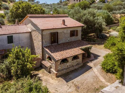 Bauernhaus zum Kauf 430.000 € 4 Zimmer 270 m² 3.000 m² Grundstück frei ab sofort Cinigiano 58044