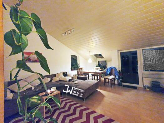 Wohnung zum Kauf 375.000 € 3 Zimmer 84 m² 3 Geschosse Leonberg 71229