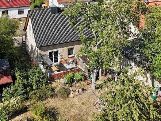 Einfamilienhaus zum Kauf 318.000 € 4 Zimmer 128 m² 822 m² Grundstück Ammendorf-Beesen Halle (Saale) 06132