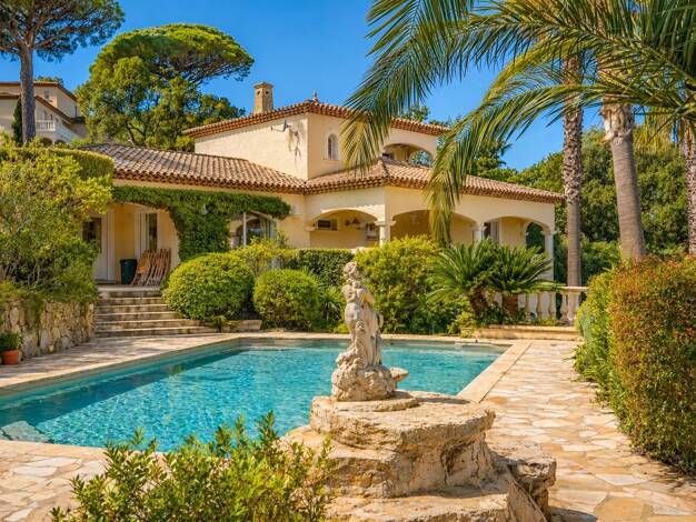 Villa zum Kauf 1.575.000 € 6 Zimmer 225 m² 1.560 m² Grundstück Nartelle-Noyer-Bellevue-bd des Sardinaux Sainte-Maxime 83120