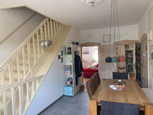 Wohnung zur Miete 820 € 8 Zimmer 180 m² Geschoss 2/3 frei ab 01.04.2026 Northeim 37154