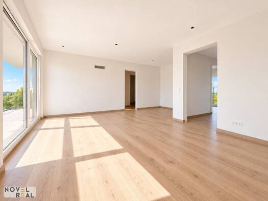 Terrassenwohnung zum Kauf - Erstbezug 712.000 € 4 Zimmer 95,5 m² 5. Geschoss frei ab 01.10.2026 Floridsdorf 1210