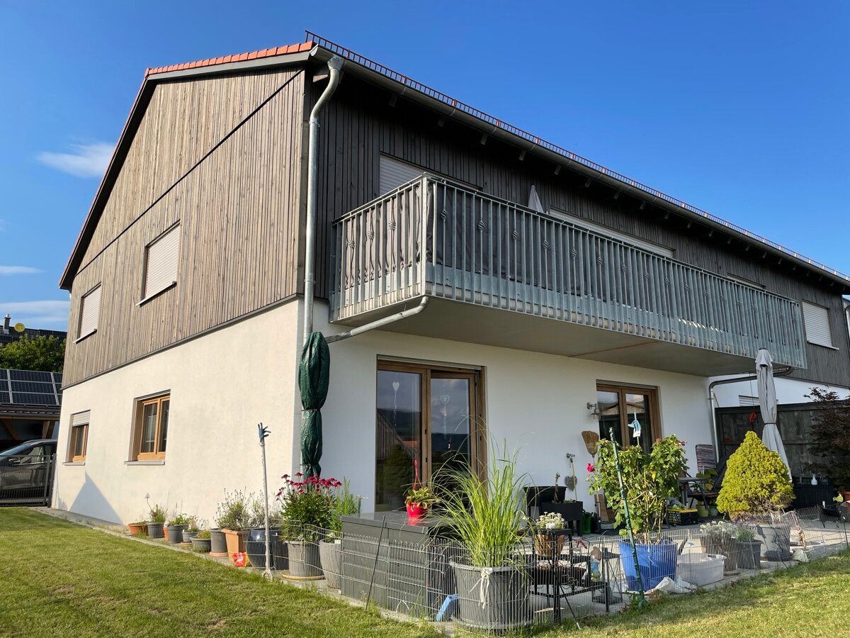 Wohnung zum Kauf 268.000 € 3 Zimmer 91,9 m²<br/>Wohnfläche EG<br/>Geschoss Neualbenreuth Bad Neualbenreuth 95698