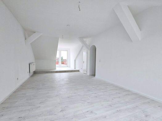 Wohnung zur Miete 535 € 3 Zimmer 89 m² 3. Geschoss Köthen Köthen (Anhalt) 06366