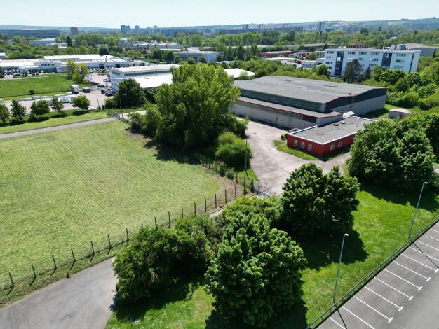 Lagerhalle zum Kauf provisionsfrei 2.600 m² Lagerfläche August-Röbling-Straße 21 Gispersleben Erfurt 99091