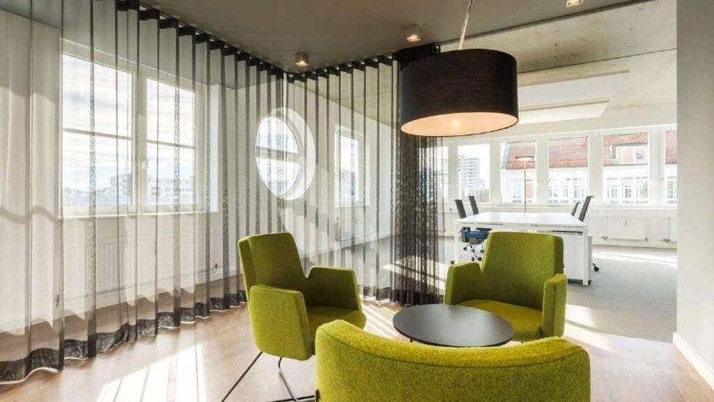 Bürofläche zur Miete provisionsfrei 14,50 € 617 m² Bürofläche teilbar ab 265 m² Unterhaching 82008