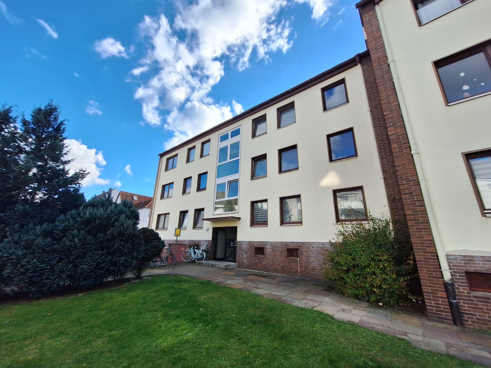 Wohnung zur Miete 454 € 2 Zimmer 56 m²<br/>Wohnfläche 2.<br/>Geschoss Peiner Weg 4 Burgdorf - Südost Burgdorf 31303