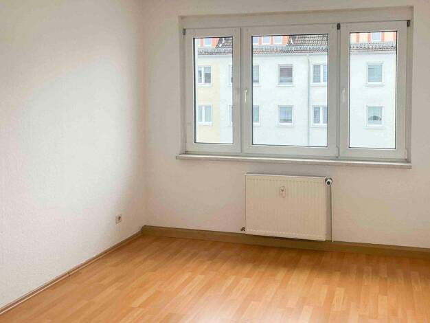 Wohnung zum Kauf 69.000 € 4,5 Zimmer 75 m² 2. Geschoss Großpriesligk Groitzsch 04539