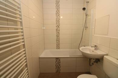 Wohnung zur Miete 669 € 4 Zimmer 88,4 m² 5. Geschoss Chemnitzer Straße 107 Freiberg Freiberg 09599