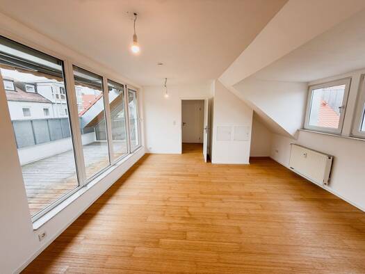 Terrassenwohnung zur Miete 1.950 € 6 Zimmer 146 m² Geschoss 4/5 frei ab sofort Wiesenstraße 13 Steinbühl Weiterer Innenstadtgürtel Süd 90443