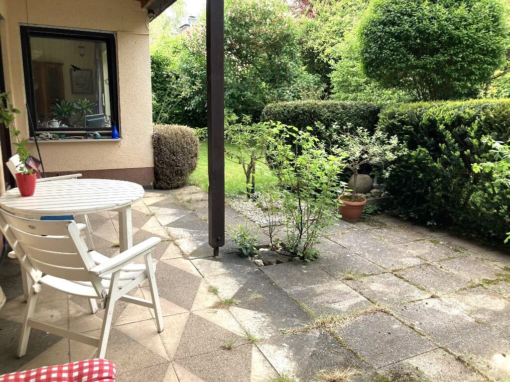 Mehrfamilienhaus zum Kauf 460.000 € 7 Zimmer 180 m²<br/>Wohnfläche 425 m²<br/>Grundstück Kirchditmold Kassel 34130