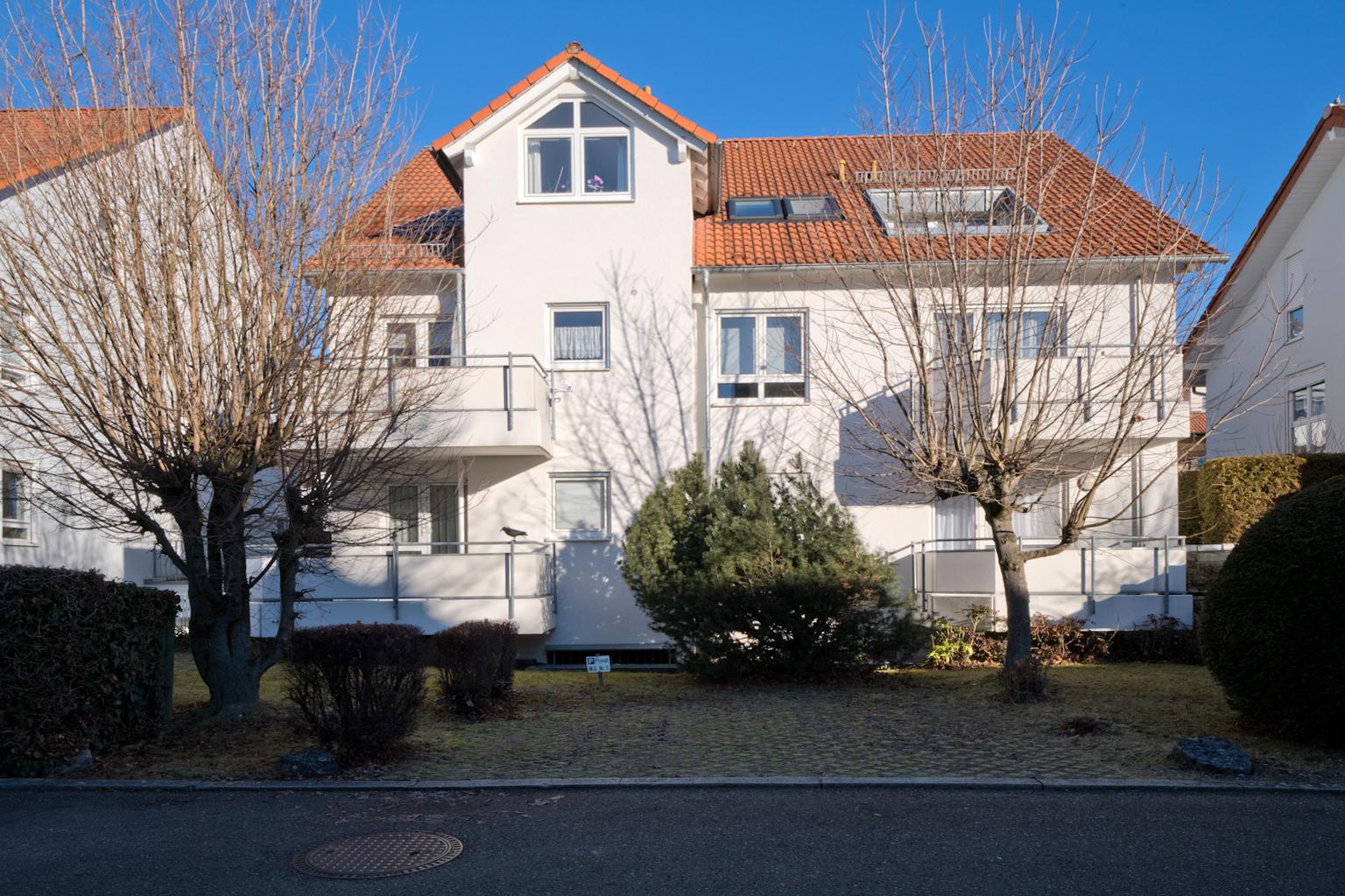 Wohnung zur Miete 700 € 2 Zimmer 71,4 m²<br/>Wohnfläche ab sofort<br/>Verfügbarkeit Bromenlandweg Dagersheim Böblingen 71034