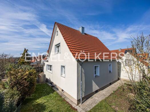 Einfamilienhaus zum Kauf 395.000 € 4 Zimmer 103 m² 495 m² Grundstück Petersaurach Petersaurach 91580