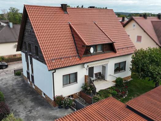Mehrfamilienhaus zum Kauf 270.000 € 8 Zimmer 188,9 m² 547 m² Grundstück Steinberg Steinberg am See 92449