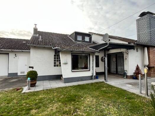 Einfamilienhaus zum Kauf 250.000 € 5 Zimmer 82 m² 565 m² Grundstück frei ab sofort Weferlingsen Burgdorf 31303