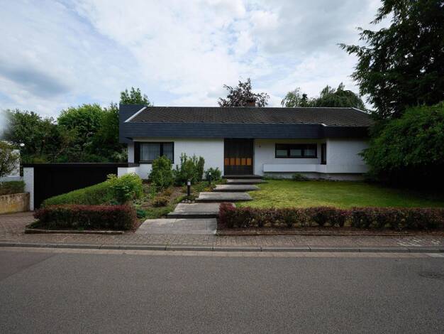 Einfamilienhaus zum Kauf provisionsfrei 779.000 € 6 Zimmer 152 m² 1.109 m² Grundstück Saarlouis Saarlouis 66740