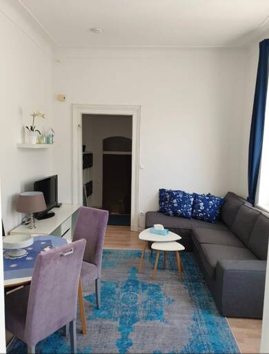 Wohnung zur Miete 800 € 2 Zimmer 65 m² Geschoss 1/2 frei ab 01.08.2025 Vier Wälle Krefeld 47798