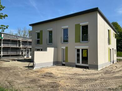 Doppelhaushälfte zum Kauf - Neubau provisionsfrei 347.900 € 7 Zimmer 140 m² 375 m² Grundstück Wohnkomplex VIII Hoyerswerda 02977