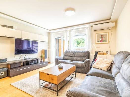 Wohnung zum Kauf - Erstbezug 309.000 € 3 Zimmer 121,1 m² Kraljevečki Novaki Zagreb 10000