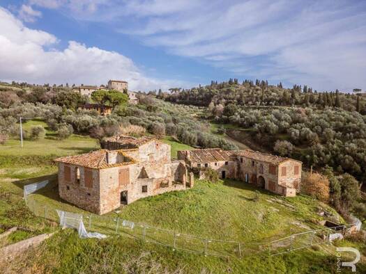 Haus zum Kauf 1.400.000 € 2 Zimmer 1.040 m² 6.000 m² Grundstück Carmignano