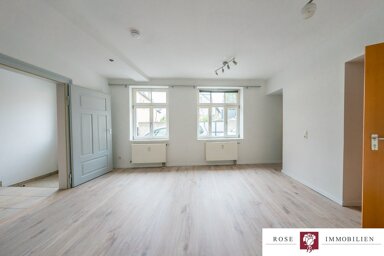 Wohnung zum Kauf 295.000 € 3 Zimmer 71,3 m² EG frei ab sofort Untertürkheim Stuttgart 70327