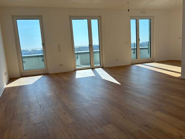 Wohnung zur Miete - Erstbezug 1.540 € 2 Zimmer 70,4 m² 5. Geschoss frei ab sofort Raderberggürtel 50 Marienburg Köln 50968