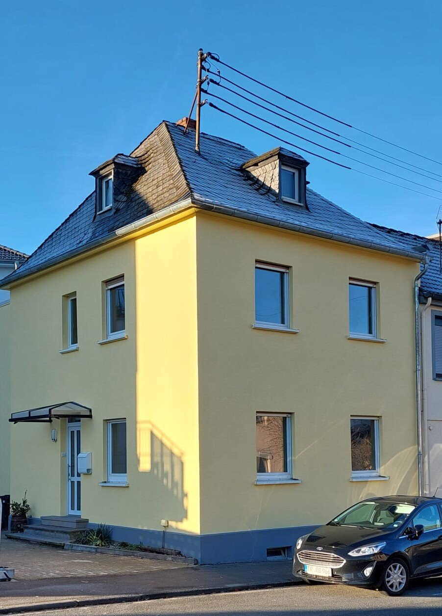 Einfamilienhaus zur Miete 950 € 5 Zimmer 95 m²<br/>Wohnfläche ab sofort<br/>Verfügbarkeit Pellingerstrasse Feyen 1 Trier 54294