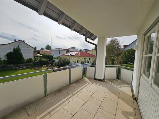 Wohnung zur Miete 650 € 2 Zimmer 68 m² Geschoss 2/3 frei ab 01.05.2026 Ortsbereich Ostrach 88356