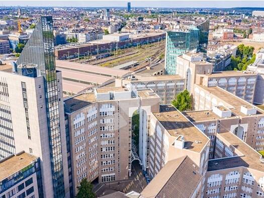Bürofläche zur Miete provisionsfrei 17 € 444 m² Bürofläche Düsseldorf 40227