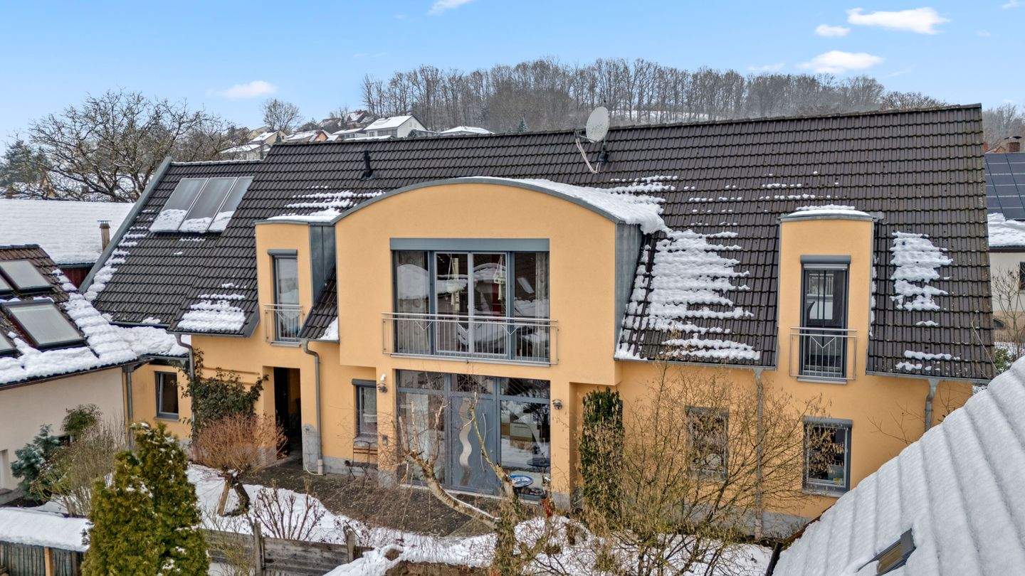 Immobilie in Ebelsbach - Exklusives Einfamilienhaus! Stilvolles Anwesen in ruhiger Lage mit großem Grundstück - Bild 3