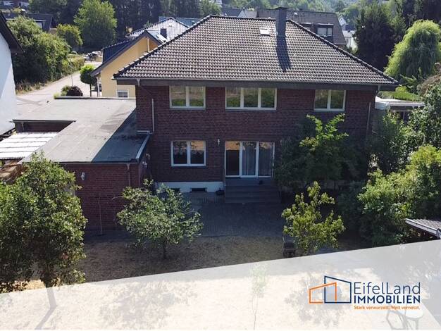Mehrfamilienhaus zum Kauf 619.000 € 7 Zimmer 220 m² 1.033 m² Grundstück Nierfeld Schleiden 53937