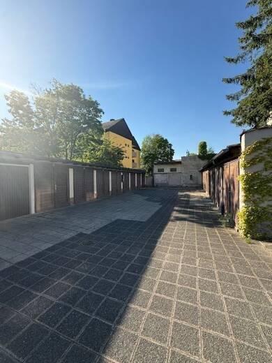 Garage/Stellplatz zur Miete 60 € Uhlandstraße Nürnberg 90408