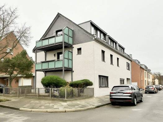 Haus zum Kauf 1.640.000 € 264 m² 415 m² Grundstück Mörsenbroich Düsseldorf / Mörsenbroich 40470