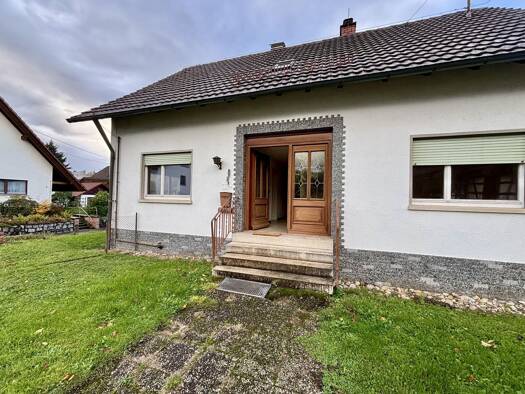 Einfamilienhaus zum Kauf 349.000 € 5 Zimmer 153,8 m² 430 m² Grundstück Zell-Weierbach Offenburg 77654