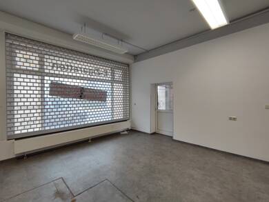 Verkaufsfläche zur Miete provisionsfrei 211 € 30 m² Verkaufsfläche teilbar ab 30 m² Forstplatz 1 Zeitz Zeitz 06712