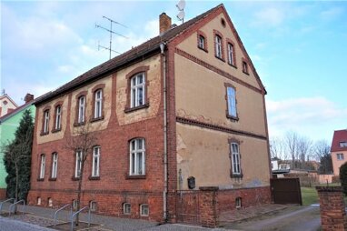 Mehrfamilienhaus zum Kauf als Kapitalanlage geeignet 98.000 € 8 Zimmer 208 m² 946 m² Grundstück Karlstraße 8 Falkenberg Falkenberg/Elster 04895