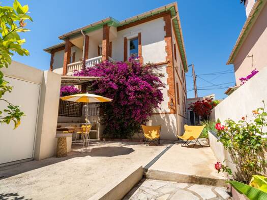 Einfamilienhaus zum Kauf 1.100.000 € 117 m² 210 m² Grundstück Centre Ville Sanary-sur-Mer 83110