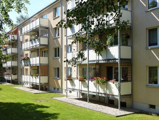 Wohnung zur Miete 300 € 3 Zimmer 61 m² 2. Geschoss Carl-von-Ossietzky-Straße 101 Gablenz Chemnitz 09127