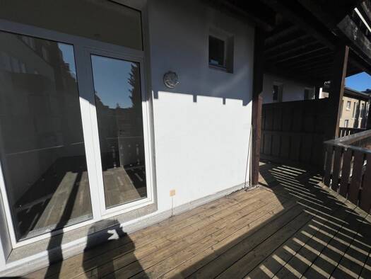 Wohnung zur Miete 630 € 2 Zimmer 63,1 m² 3. Geschoss frei ab sofort Kipperstr. 2 DG re Innen Remscheid 42853