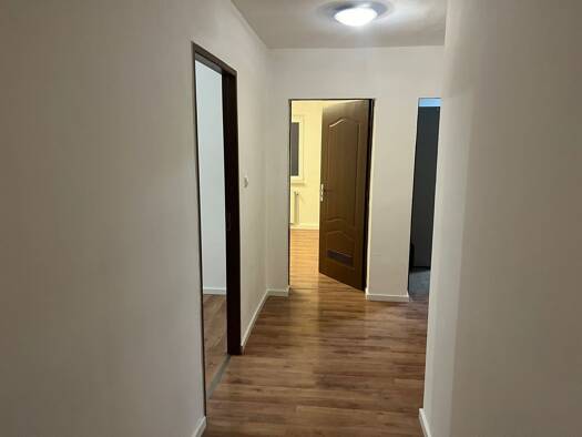 Studio zur Miete 890 € 3 Zimmer 70 m² Geschoss 1/1 frei ab sofort Zirndorf 90513
