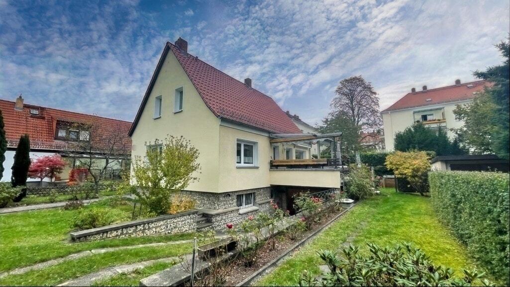 Einfamilienhaus zum Kauf 440.000 € 5 Zimmer 115 m²<br/>Wohnfläche 575 m²<br/>Grundstück Leubnitz (Feuerbachstr.) Dresden 01219